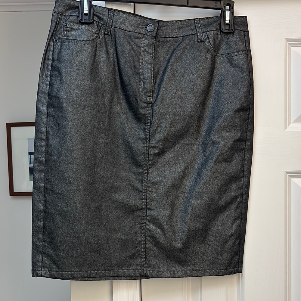 Boden Classic Black Denim Skirt